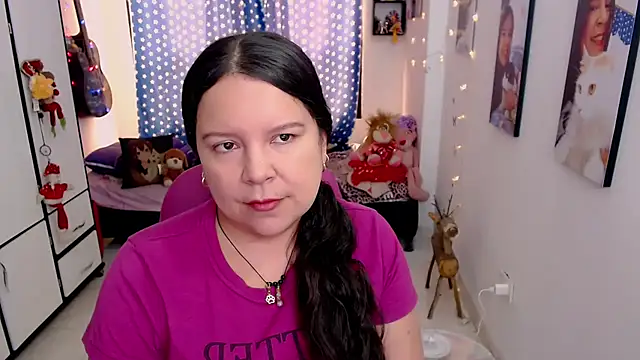 claryssa  online show from 02/22/26, 05:55