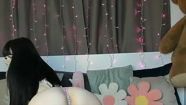 Juicy MilkX online show from 02/21/25, 08:51