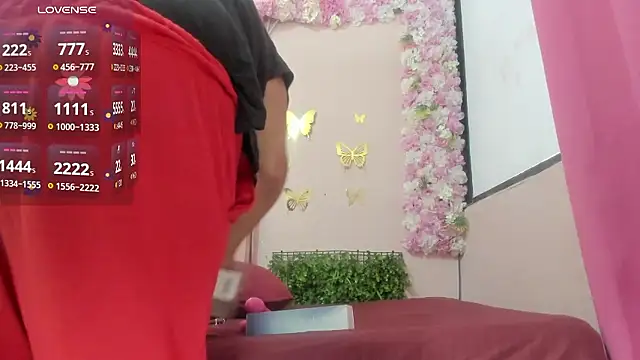 Snapshot of grandmother_milf chatting on 01/19/26, 11:58 grandmother milf online show from 01/19/26, 11:58