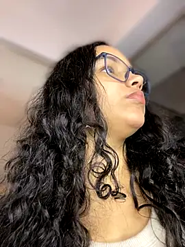 CurlyGirl 1 online show from 12/08/24, 01:14