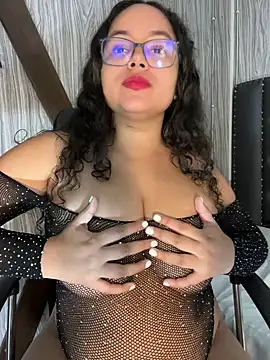 CurlyGirl 1 online show from 03/15/25, 10:22