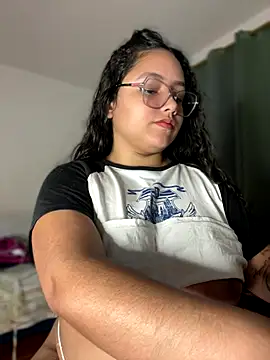 CurlyGirl 1 online show from 11/25/25, 10:54