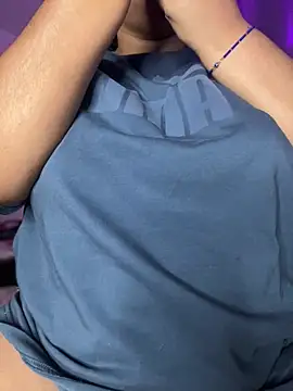 Snapshot of CurlyGirl_1 chatting on 03/25/26, 11:11 CurlyGirl 1 online show from 03/25/26, 11:11