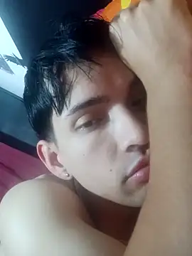 Snapshot of maximilianoxxxpromax chatting on 03/16/26, 01:48 maximilianoxxxpromax online show from 03/16/26, 01:48