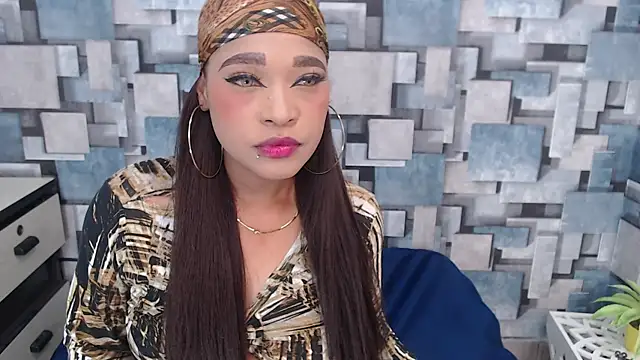 Snapshot of angel_dthroatt chatting on 11/25/25, 12:16 angel dthroatt online show from 11/25/25, 12:16