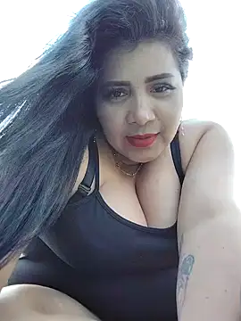 Snapshot of Rouse_bell chatting on 03/01/25, 09:26 Rouse bell online show from 03/01/25, 09:26