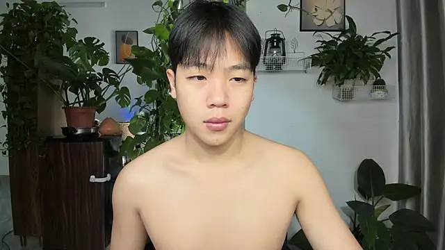 Snapshot of Oliver_Nl chatting on 11/25/25, 04:34 Oliver Nl online show from 11/25/25, 04:34