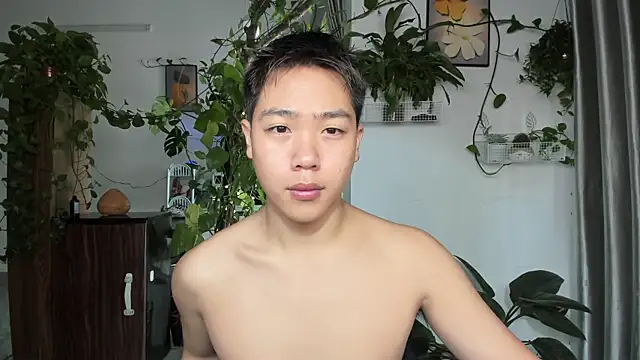 Snapshot of Oliver_Nl chatting on 01/09/26, 04:37 Oliver Nl online show from 01/09/26, 04:37