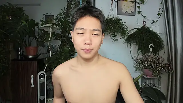 Snapshot of Oliver_Nl chatting on 03/23/26, 03:43 Oliver Nl online show from 03/23/26, 03:43