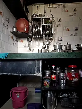 Snapshot of Sand-1 chatting on 01/15/25, 03:22 Sand-1 online show from 01/15/25, 03:22