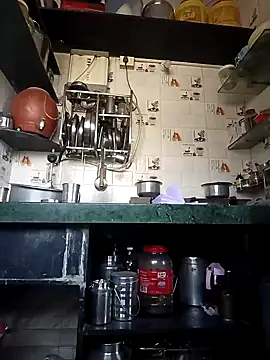 Snapshot of Sand-1 chatting on 01/28/25, 03:57 Sand-1 online show from 01/28/25, 03:57