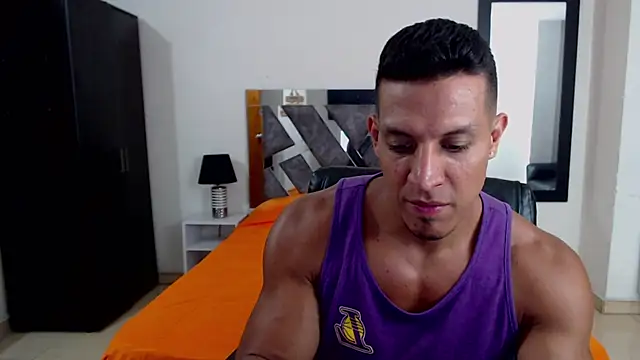 Frank heaven01 online show from 12/11/24, 12:33