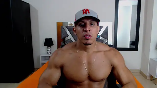 Snapshot of Frank_heaven01 chatting on 01/28/25, 03:25 Frank heaven01 online show from 01/28/25, 03:25