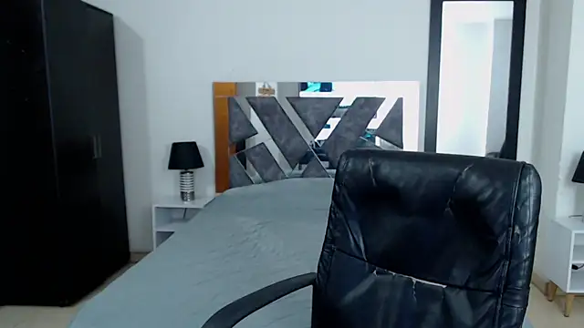 Frank heaven01 online show from 02/26/25, 08:00