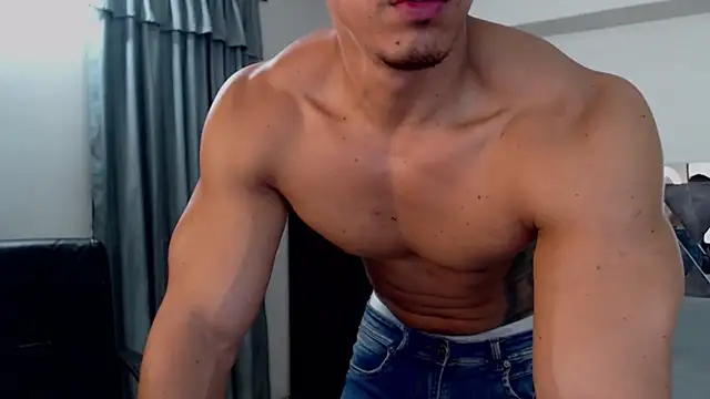 Frank heaven01 online show from 04/01/26, 12:33