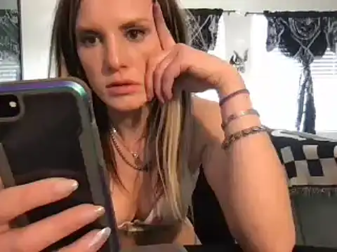 Snapshot of kittycatkendra chatting on 03/06/25, 08:48 kittycatkendra online show from 03/06/25, 08:48