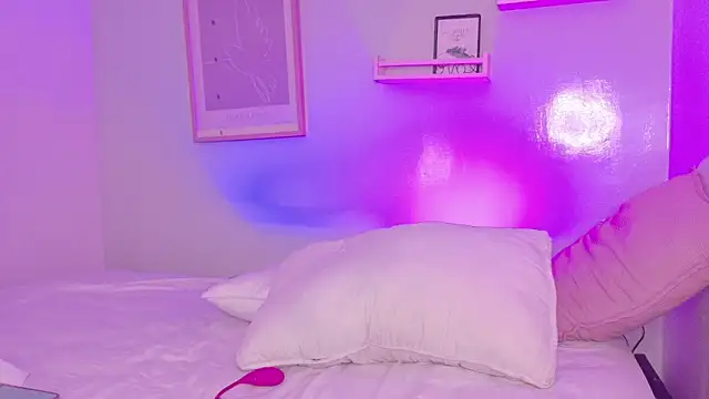 CristalCornner  online show from 04/13/26, 08:03