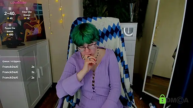 Melissa Wells online show from 03/02/25, 03:56