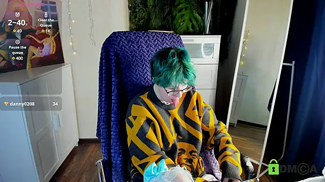 Melissa Wells online show from 03/12/25, 07:06