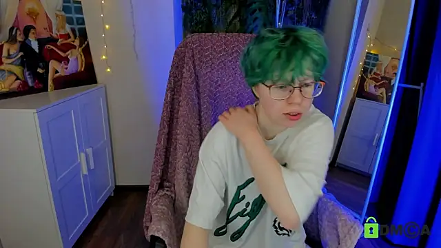 Melissa Wells online show from 03/22/25, 01:32