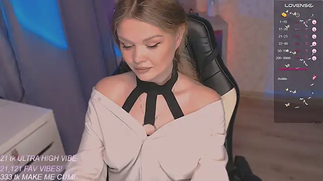 VeronaAura online show from 09/27/25, 09:09