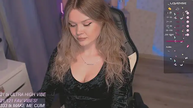 VeronaAura online show from 10/12/25, 10:31