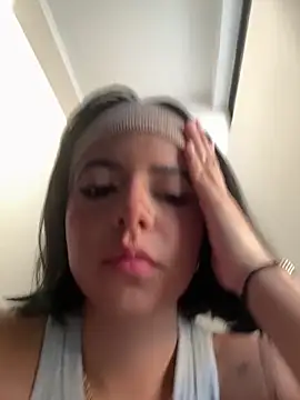 NicolRoss  online show from 12/31/24, 10:12