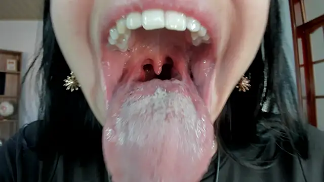 Katty mouth online show from 01/18/25, 08:51