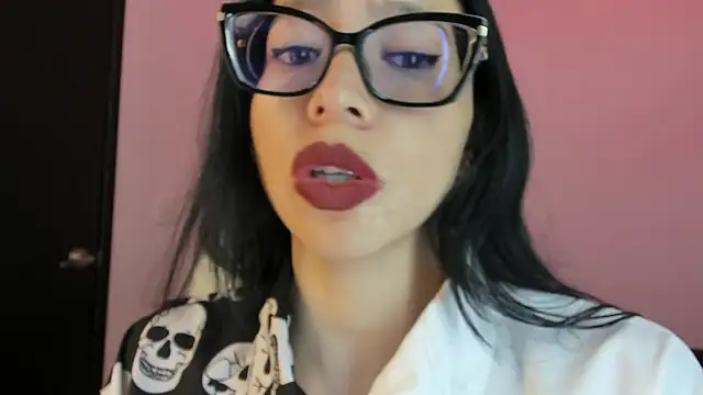 Snapshot of Katty_mouth chatting on 04/13/26, 04:56 Katty mouth online show from 04/13/26, 04:56