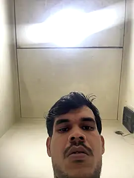 Snapshot of hitlar1026 chatting on 11/03/25, 09:10 hitlar1026 online show from 11/03/25, 09:10