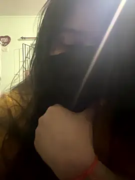 Snapshot of hitlar1026 chatting on 01/05/26, 07:28 hitlar1026 online show from 01/05/26, 07:28