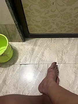 Snapshot of hitlar1026 chatting on 01/10/26, 08:43 hitlar1026 online show from 01/10/26, 08:43