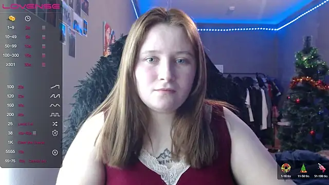 Snapshot of Light_Luna chatting on 01/07/26, 03:47 Light Luna online show from 01/07/26, 03:47