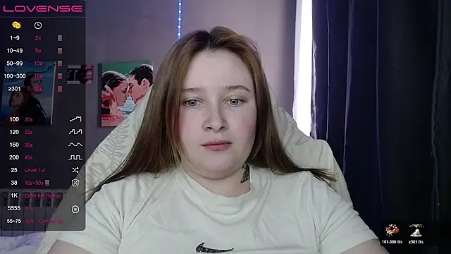 Snapshot of Light_Luna chatting on 02/09/26, 07:12 Light Luna online show from 02/09/26, 07:12