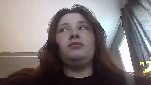 Snapshot of Light_Luna chatting on 06/07/26, 07:34 Light Luna online show from 06/07/26, 07:34