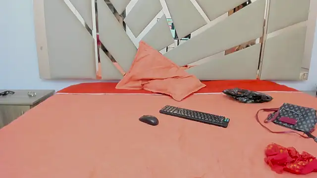 you and i9 online show from 09/12/25, 07:25