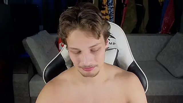 TeddyLiLboy online show from 12/03/24, 05:55