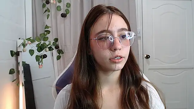 BlairVicent online show from 11/05/25, 01:55