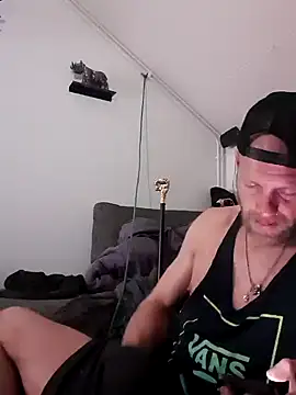 eltoulou online show from 01/10/25, 12:49