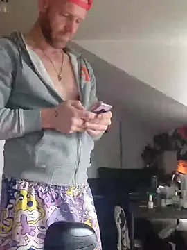 eltoulou online show from 01/19/25, 11:34