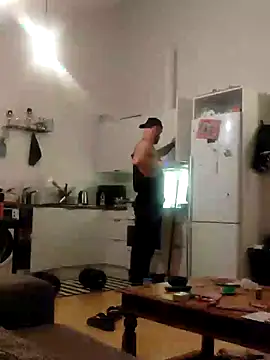 eltoulou online show from 01/22/25, 08:06