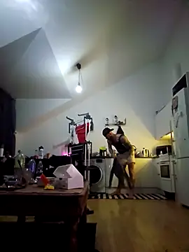 eltoulou online show from 01/31/25, 08:33