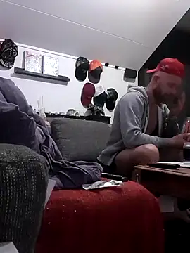 eltoulou online show from 02/07/25, 03:12