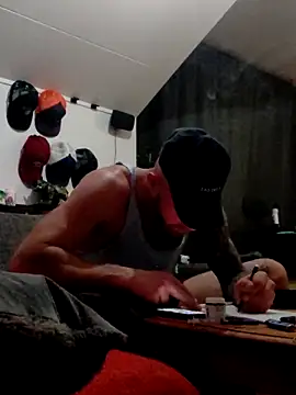 eltoulou online show from 02/07/25, 04:46