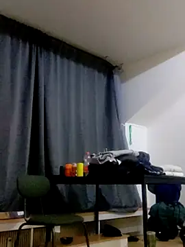 eltoulou online show from 02/18/25, 02:27