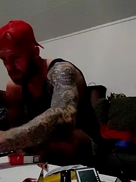 eltoulou online show from 03/04/25, 05:34