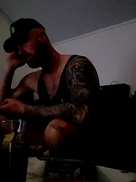 eltoulou online show from 03/04/25, 11:43