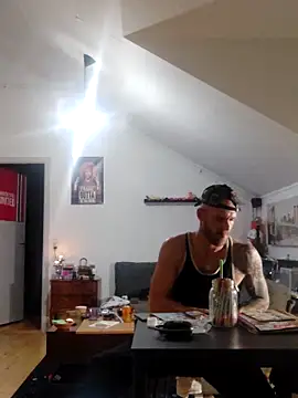 eltoulou online show from 10/24/25, 11:56