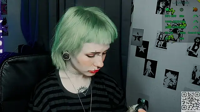 Snapshot of say_mary chatting on 03/20/26, 08:25 say mary online show from 03/20/26, 08:25