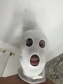 Alex Teau online show from 01/25/25, 06:23